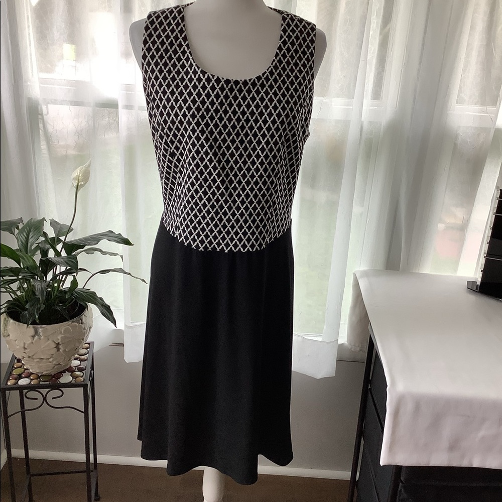 Karen Kane dress